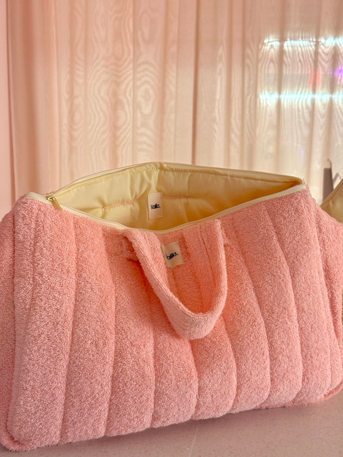 FLUFFY WEEKENDER PINK