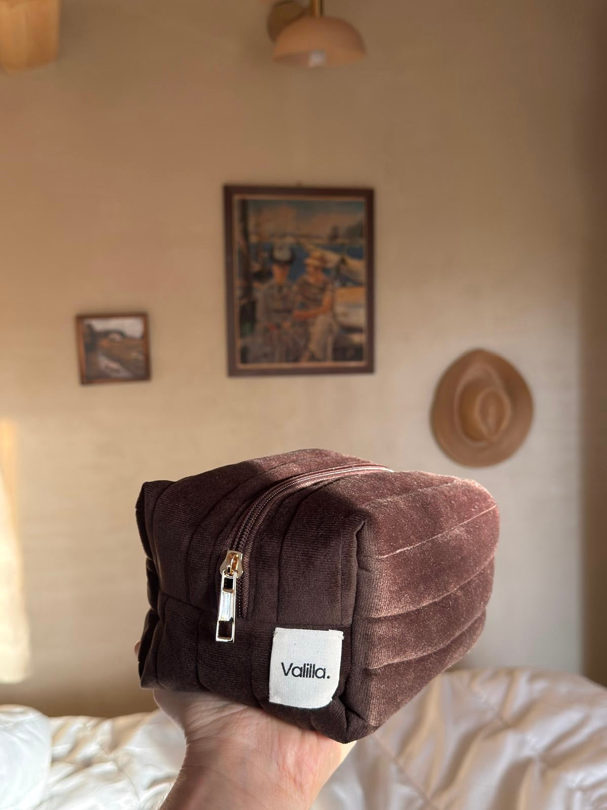 COCOA BROWN FLUFFY BAG